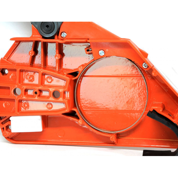 Kryt spojky pro motorové pily Husqvarna 394XP 395XP (OEM 503731503)