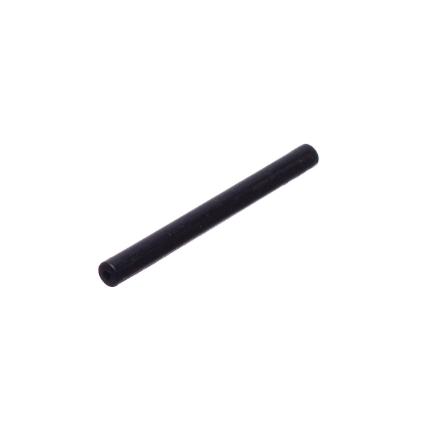 Olejová hadička pro Čínské motorové pily a pily z hobbymarketů celková délka 82 mm průměr 6,90 mm
